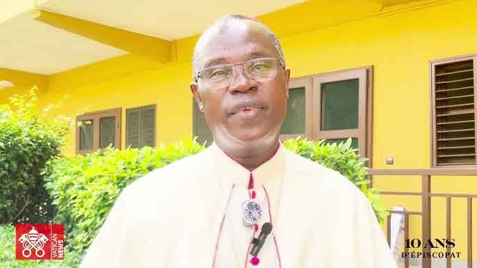 Mgr Aristide Gonsallo, Évêque de Porto-Novo
