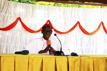 Mgr Antoine Sabi Bio, Évêque de Natitingou, président de la Commission chargée du Clergé et des Séminaires