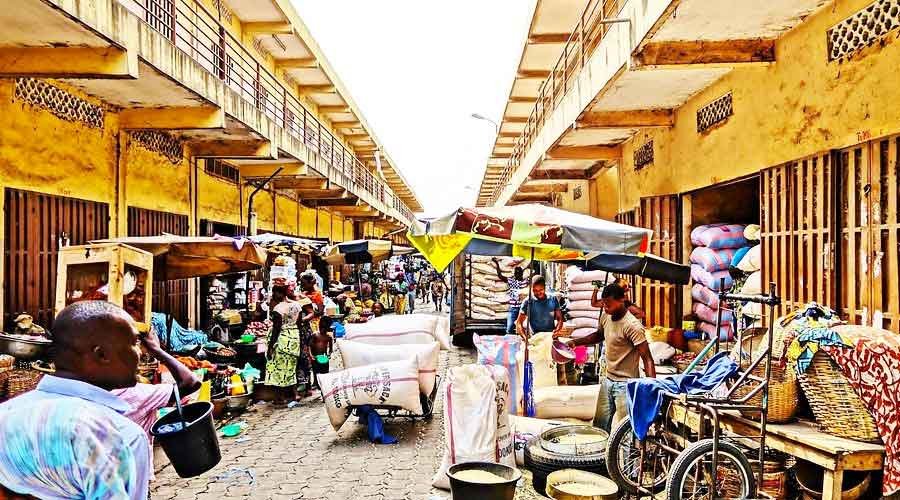 Comment célébrer sans laisser de plumes ?